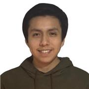 Profesor de mérito y excelencia académica dicta clases de matemáticas e inglés